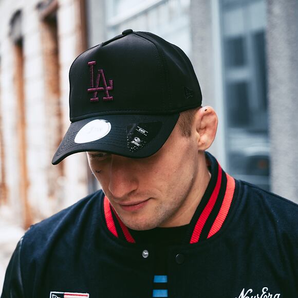 Kšiltovka New Era Jersey Tech A-Frame Los Angeles Dodgers 9FORTY Black Maroon Snapback