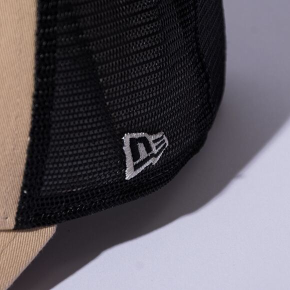 Kšiltovka New Era 9FORTY A-Frame Trucker Heritage Oat Milk