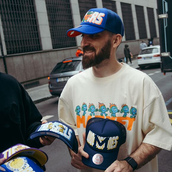 Kšiltovka Mitchell & Ness NCAA Billboard Trucker Snapback University Of Michigan Navy