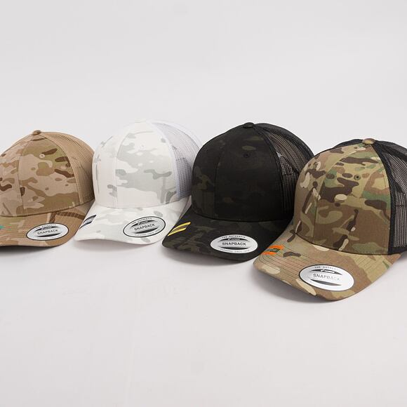 Kšiltovka Yupoong Retro Trucker Multicam® Black Multicam