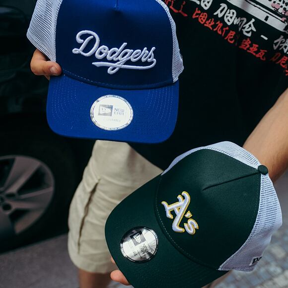 Kšiltovka New Era 9FORTY A-Frame Trucker MLB Team Script Los Angeles Dodgers Dark Royal / White