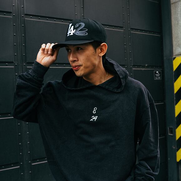 Kšiltovka Adam Wave x Snapbacks Mamba Tribute Custom Cap Black UV