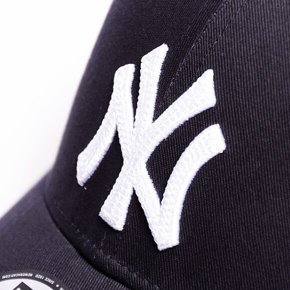 Kšiltovka New Era 9FORTY MLB New Traditions New York Yankees Navy / White