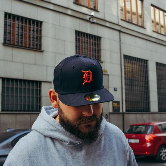 Kšiltovka New Era 59FIFTY MLB League Essential Detroit Tigers Navy / Orange