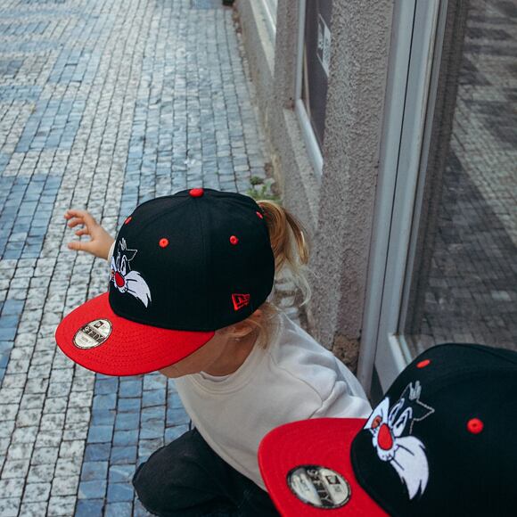 Dětská Kšiltovka New Era 9FIFTY Kids Looney Sylvester Black / Scarlet