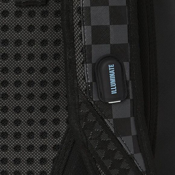 Batoh Sprayground Checkered Fiber Optic Shark Backpack