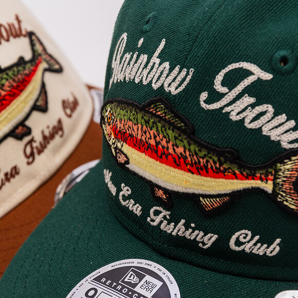 Kšiltovka New Era - Wild "Fishing Club" 9FIFTY Retro Crown - Dark Green