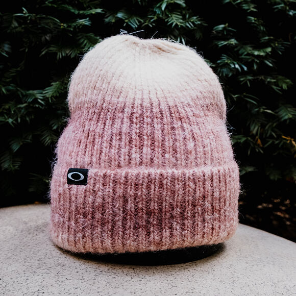 Kulich Oakley - Ellipse Gradient Beanie - Red Gradient