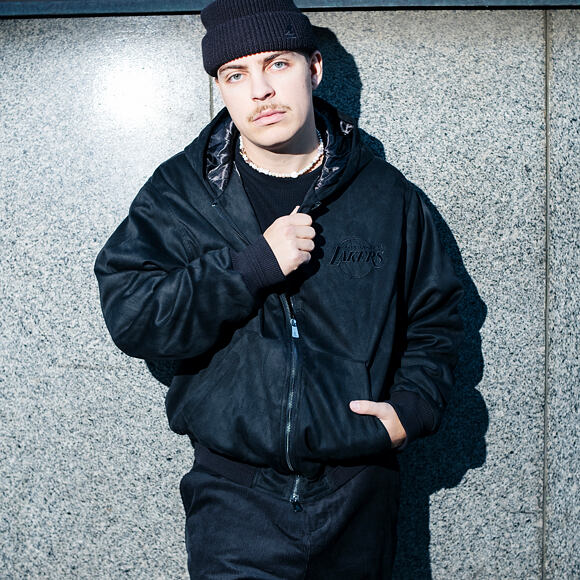 Bunda New Era - NBA Suede Hooded Jacket - LA LAkers - Black