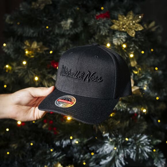 Kšiltovka Mitchell & Ness - Branded Pinscript Classic Red - Black / Black