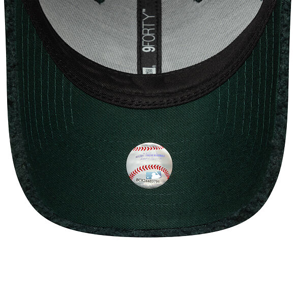 Kšiltovka New Era - MLB Winter Borg Teddy Fleece 9FORTY - Oakland Athletics - Dark Green / White