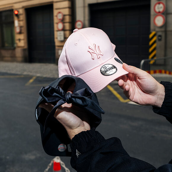 Dětská Kšiltovka New Era - MLB Kids Bow Back 9FORTY - NY Yankees - Black