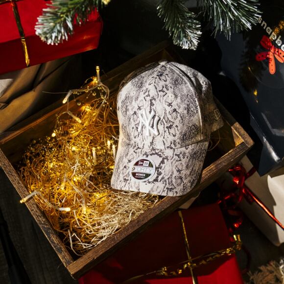 Dámská Kšiltovka New Era - MLB Snake 9FORTY - NY Yankees - Gray / White