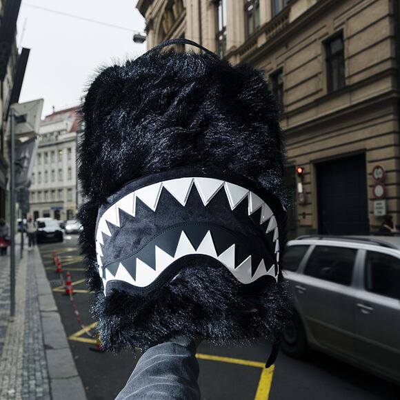 Batoh Sprayground Fur Cray Black Backpack