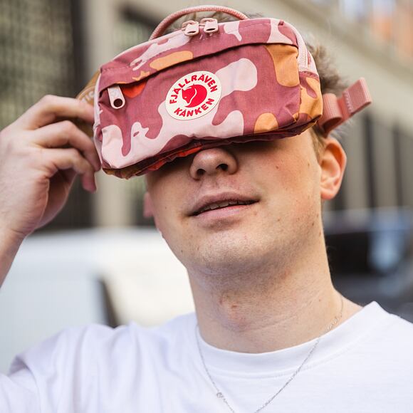 Ledvinka Fjällräven - Kånken Graphics Hip Pack