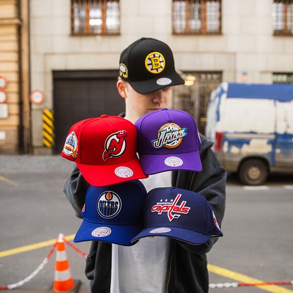 Kšiltovka Mitchell & Ness - Edmonton Oilers - Double Clutch Pro Snapback - Navy