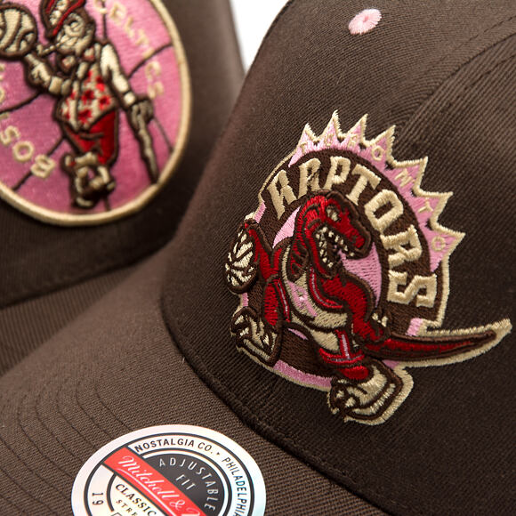 Kšiltovka Mitchell & Ness - NBA - Brown Sugar Bacon - Toronto Raptors - Brown