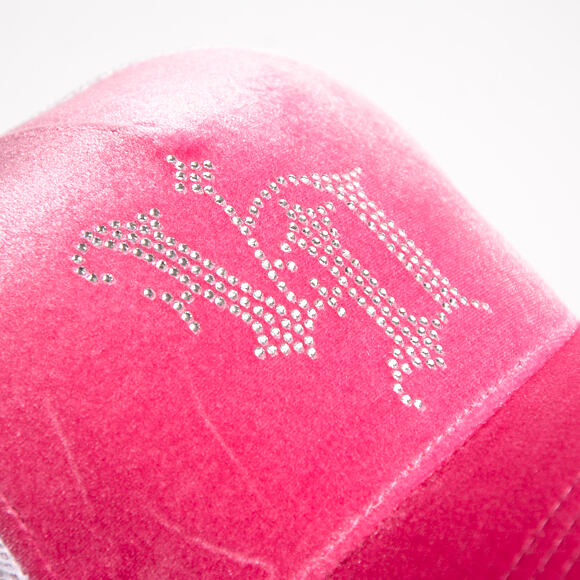 Dámská Kšiltovka Von Dutch - Baseball - Velvet Rhinestone Logo - White / Pink