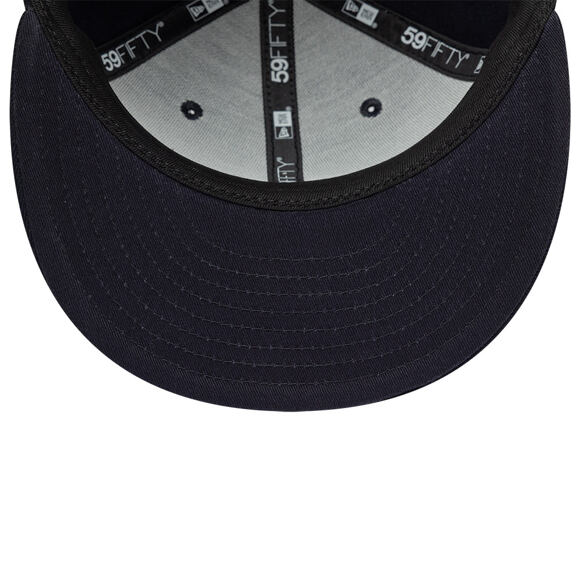 Kšiltovka New Era - Branded Gem Patch Distress 59FIFTY - Black