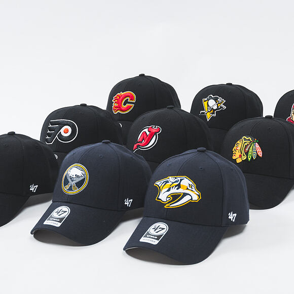 Kšiltovka 47 Brand Chicago Blackhawks MVP Black Strapback