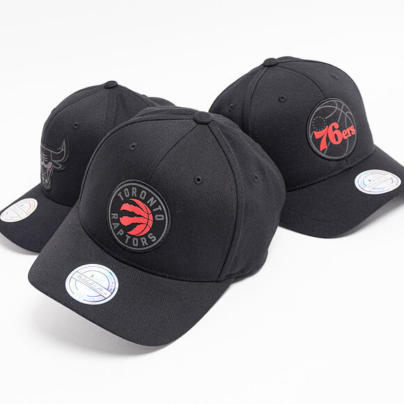 Kšiltovka Mitchell & Ness Toronto Raptors Black Siege