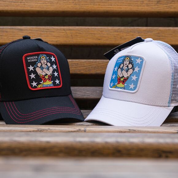 Kšiltovka Capslab Wonder Woman 1 Trucker White