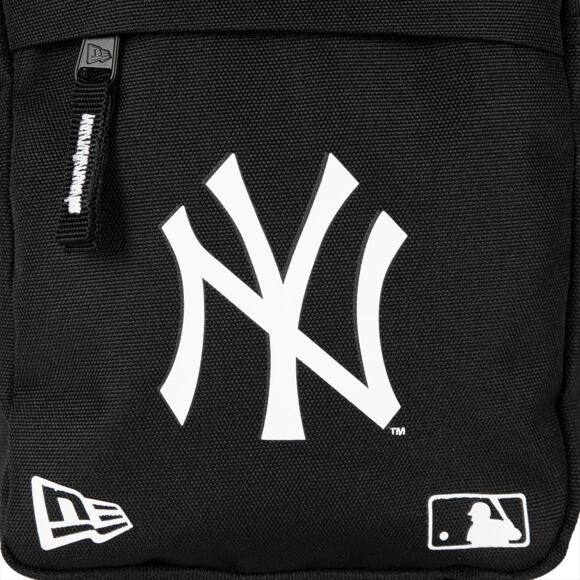 Batoh New Era - Side Bag - NY Yankees - Black / White