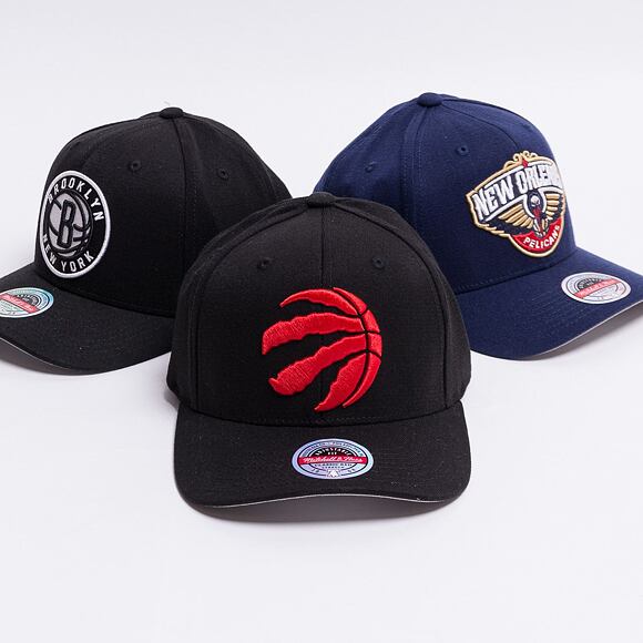 Kšiltovka Mitchell & Ness Team Ground Redline Toronto Raptors Snapback Black