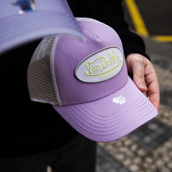 Kšiltovka Von Dutch Trucker Boston Lilac/White