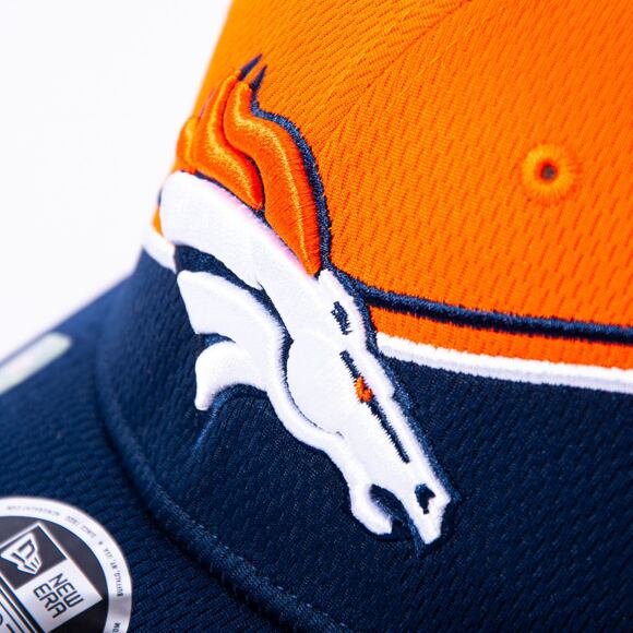 Kšiltovka New Era 9FORTY Stretch-Snap NFL Sideline 23 Denver Broncos Team Colors