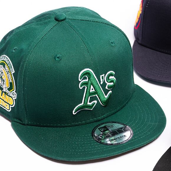 Kšiltovka New Era 9FIFTY MLB Side Patch Script Oakland Athletics Dark Green / Olive