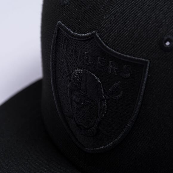 Kšiltovka New Era - NFL Black on Black 59FIFTY - Las Vegas Raiders - Black