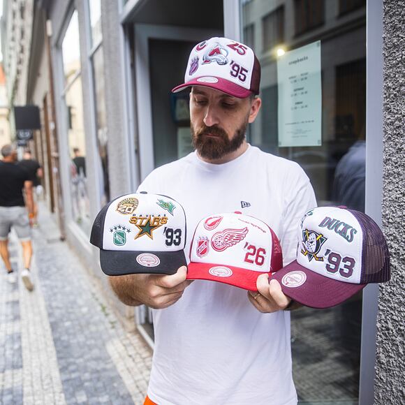 Kšiltovka Mitchell & Ness - Gridlock Trucker Vntg - Dallas Stars - White