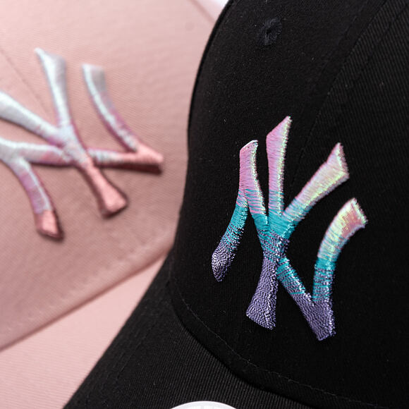 Dámská Kšiltovka New Era - MLB Womens Metallic Logo 9FORTY - NY Yankees - Black / Ink Purple