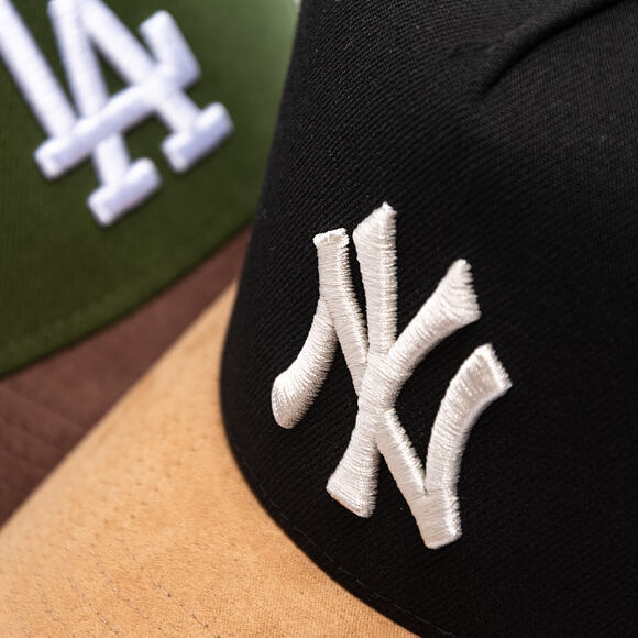 Kšiltovka New Era - MLB Suede Visor 9FORTY A-Frame - NY Yankees - Black / Camel