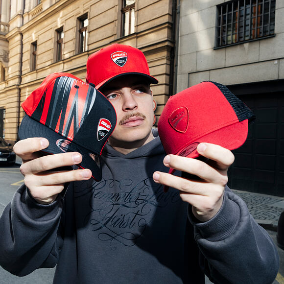 Kšiltovka New Era - Ducati Motor Print 9SEVENTY Stretch-Snap - Black