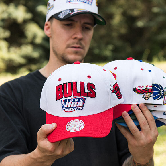 Kšiltovka Mitchell & Ness - Post Season - NBA - Chicago Bulls - White