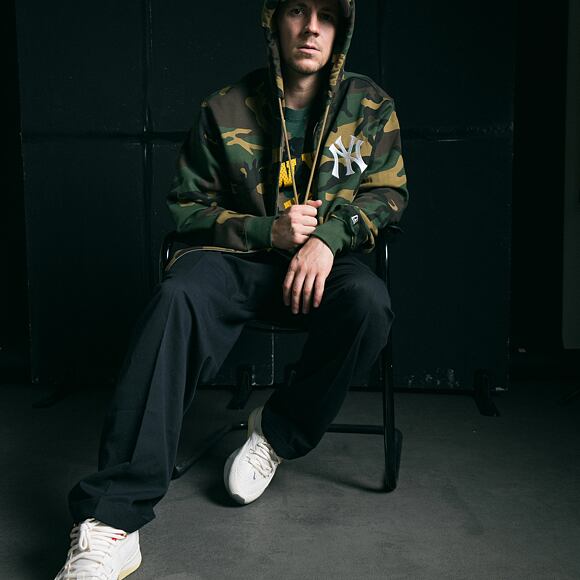 Mikina New Era - MLB 2Way Hoody - NY Yankees - Camo
