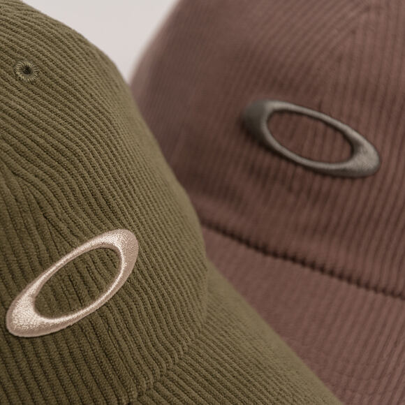 Kšiltovka Oakley - Remix Corduroy Dad Hat