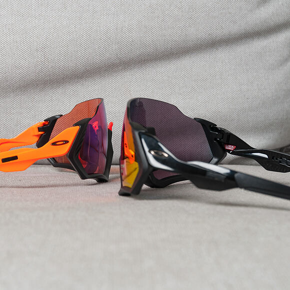 Sluneční Brýle Oakley Flight Jacket Matte Black/Prizm Road OO9401-0137