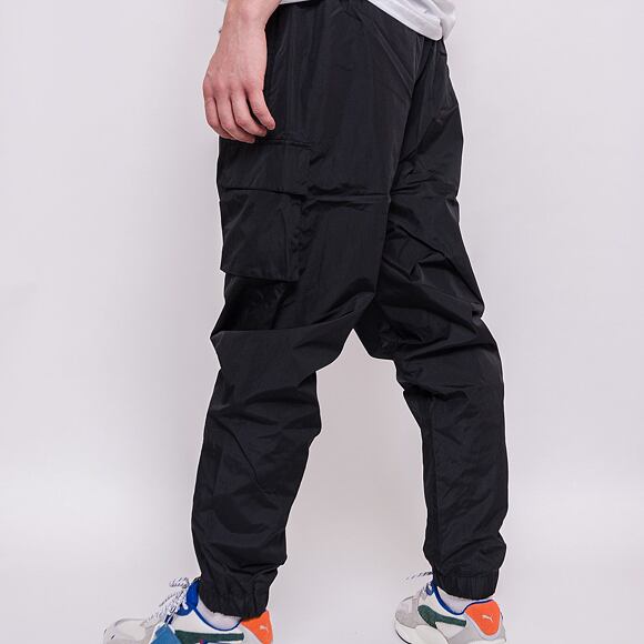 Tepláky New Era Cargo Track Pant Black