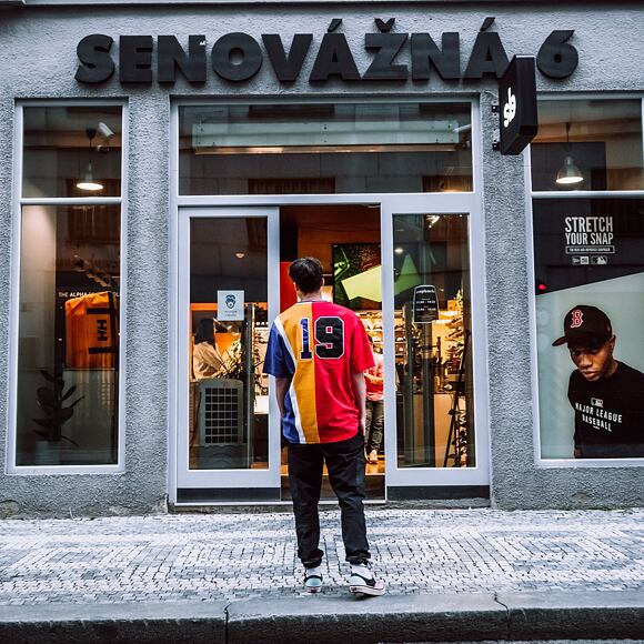 Triko Champion Crewneck T-Shirt Black/Red/Purple/Yellow 214515