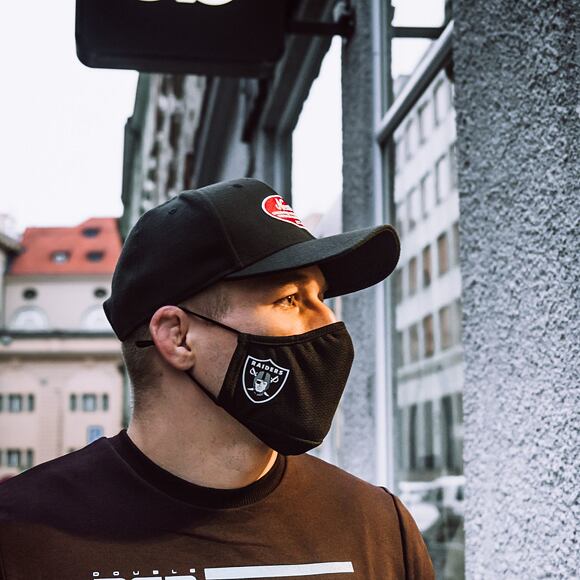 Rouška New Era Diamond Era NFL On-Field Las Vegas Raiders Face Mask Black