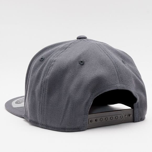 Kšiltovka Yupoong 110 Fitted Snapback Darkgrey