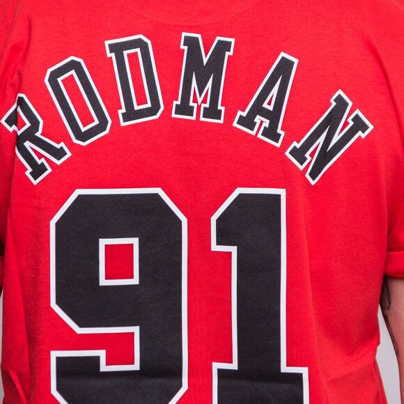 Triko Mitchell & Ness Chicago Bulls Dennis Rodman Name & Number Tee Red