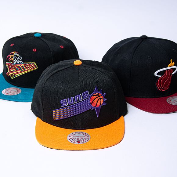 Kšiltovka Mitchell & Ness Phoenix Suns Reload 2.0 Snapback Hwc  Black/Blue