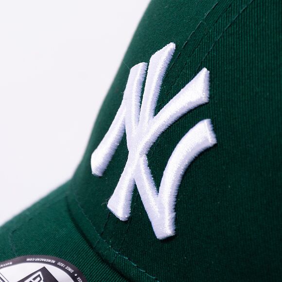 Kšiltovka New Era 9FORTY MLB Nos League Essential New York Yankees - Dark Green / White