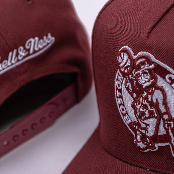 Kšiltovka Mitchell & Ness - NBA Fashion Basic Pro - Boston Celtics - Dark Purple