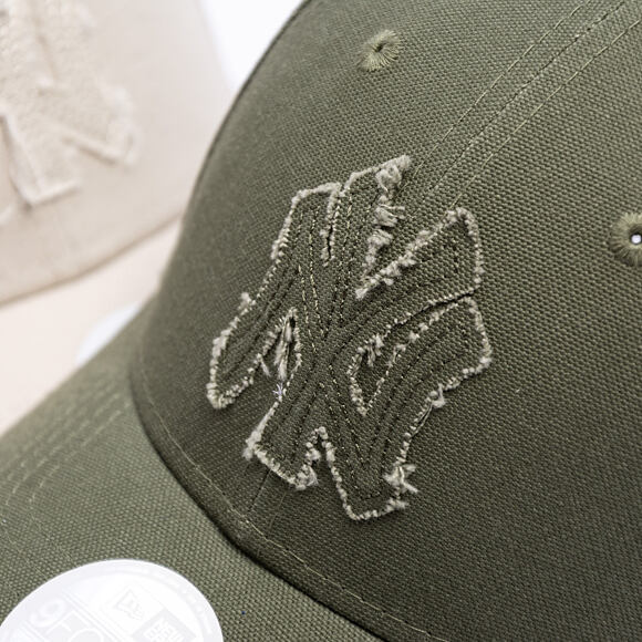 Dámská Kšiltovka New Era - MLB Womens Distressed 9FORTY - NY Yankees - Rifle Green