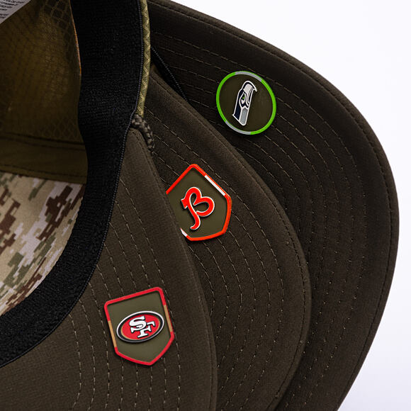 Kšiltovka New Era - NFL25 "Salute to Service" - 9SEVENTY Stretch-Snap - San Francisco 49ers